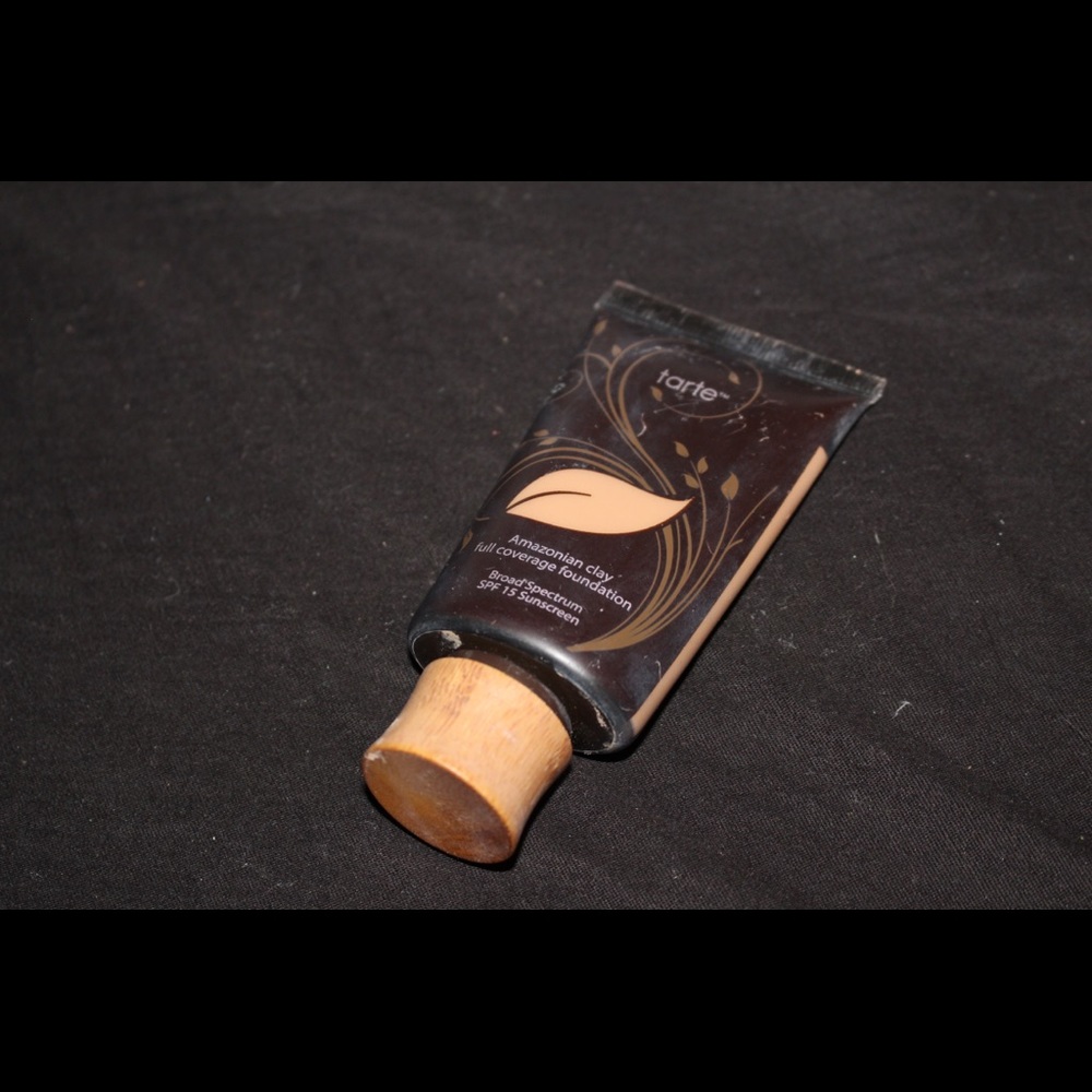 tarte clay foundation